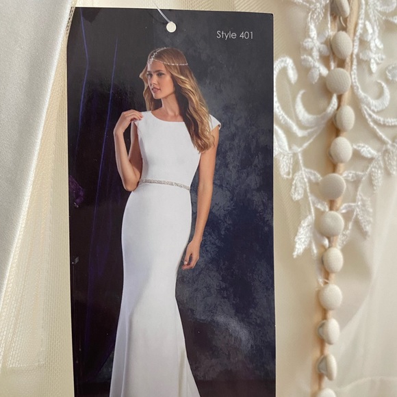 Color: Ivory/light - Picture 3 of 4